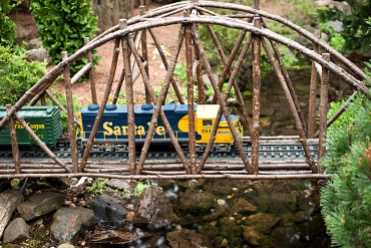 Model Railroad Garden Santa Fe Train